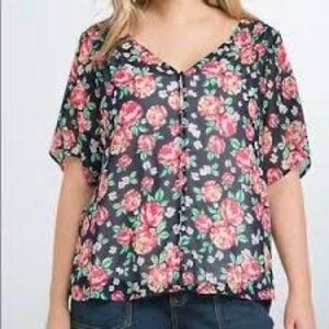 Torrid‎ Sheer Floral Button Front Top Size 3 (US 22/24 3XL)